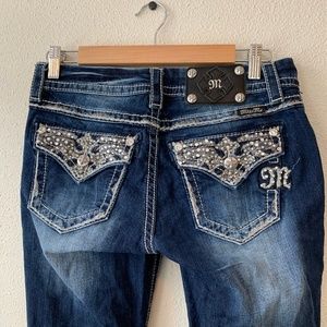 Miss Me Size 27 Mid Rise Easy Boot Jeans EUC
